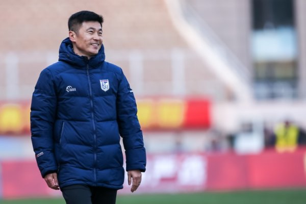 李国旭：宋岳旧伤复发袭取手术后赛季报销 要在主场拿下三镇