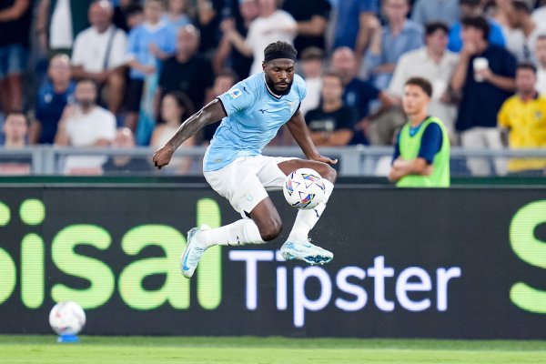 拉皆奥官方书记塔瓦雷斯左腿肌肉受伤，罗体：将缺席对尤文的联赛