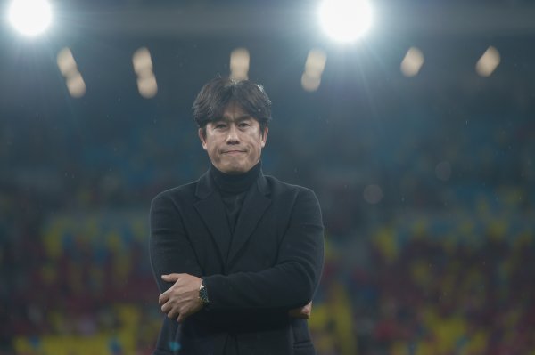 媒体东谈主谈成齐输河南：不饱读舞情面世故 但球迷乱成仇属于没事谋事