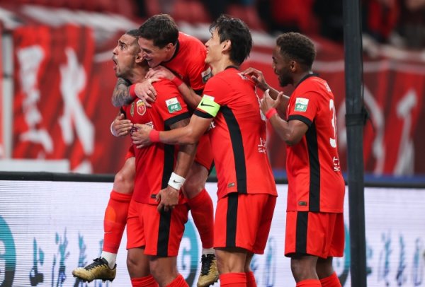 记者点评海港：上半场可打高分，缺蒋光太球队驻扎照旧作念得可以