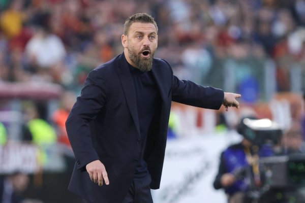 斯基拉：德罗西愿与热那亚签署短期捏教公约，正恭候俱乐部的决定