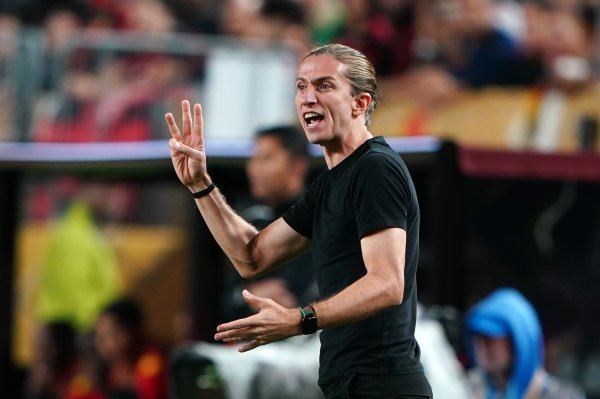 带队进决赛！费利佩-路易斯有望成球员熏陶生计王人拿目田者杯第9东说念主